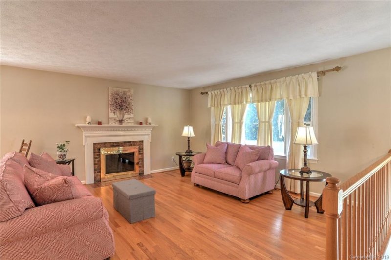 Property image 5 at 64 Beechwood Road, Asheville, NC 28805