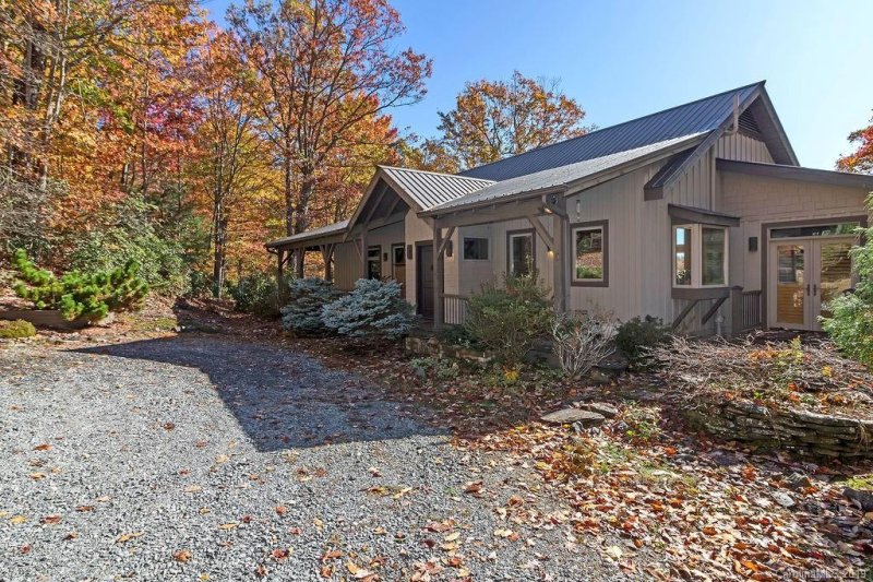 Property image 2 at 1001 Speckled Trout Run, Brevard, NC 28712