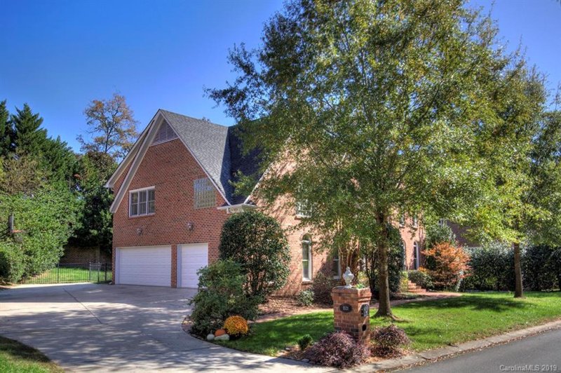 Property image 4 at 1521 Windy Ridge Road, Charlotte, NC 28270