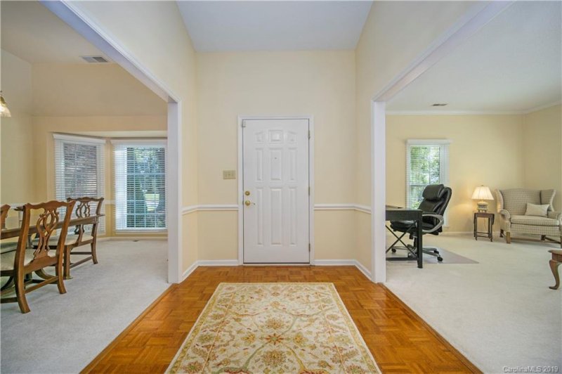 Property image 5 at 9427 Fairmead Drive, Charlotte, NC 28269