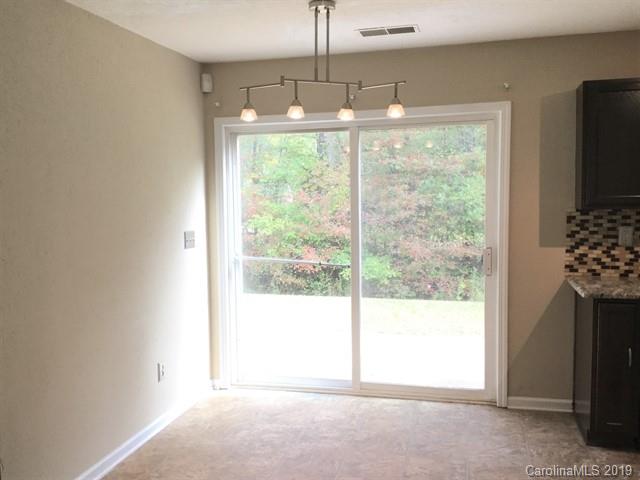 Property image 4 at 6844 Parkers Crossing Drive, Charlotte, NC 28215