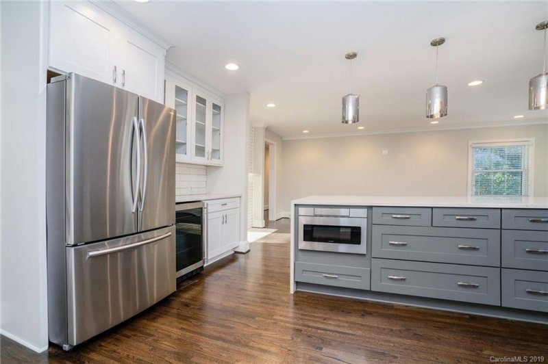 Property image 5 at 1069 Coddington Place, Charlotte, NC 28211