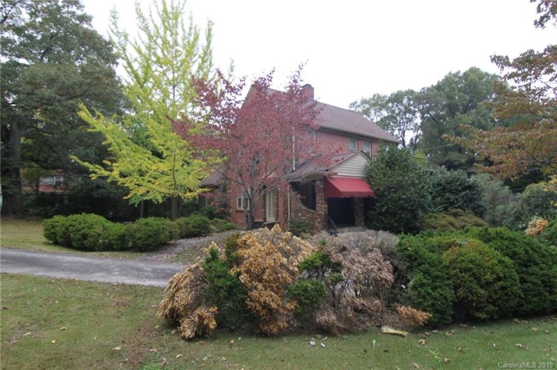 Property image 4 at 1116 E Franklin Boulevard, Gastonia, NC 28054