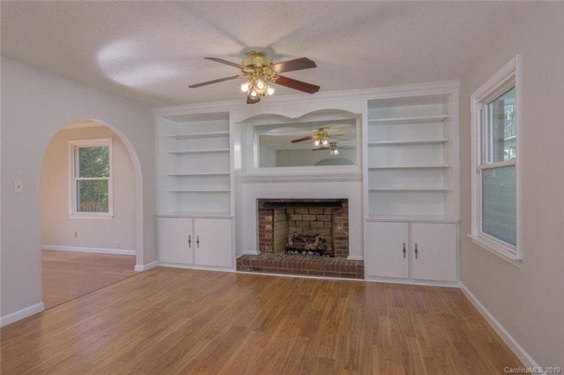 Property image 4 at 26 Mayfair Drive, Candler, NC 28715