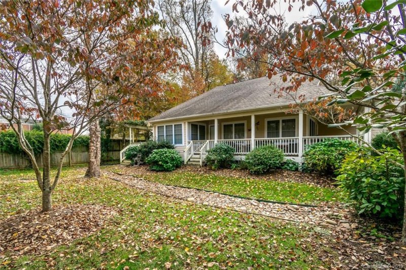 Property image 4 at 172 Fairway View Drive, Etowah, NC 28729