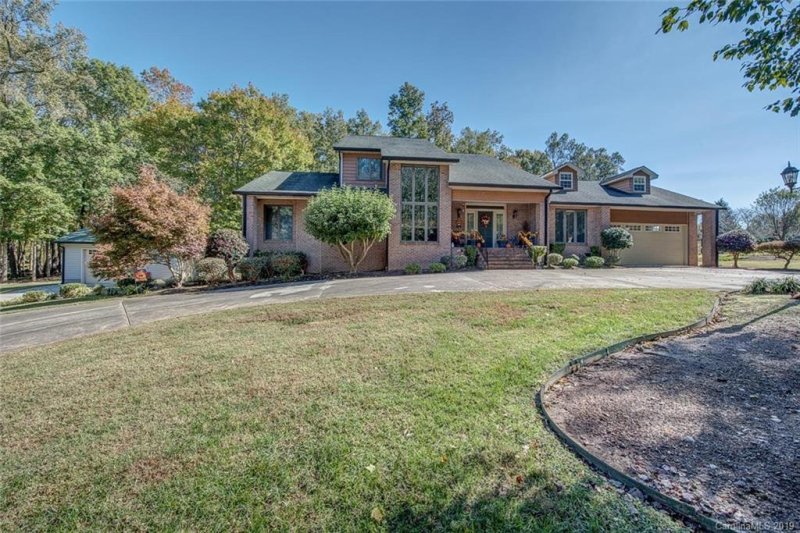 Property image 2 at 120 Persimmon Creek Road, Kings Mountain, NC 28086