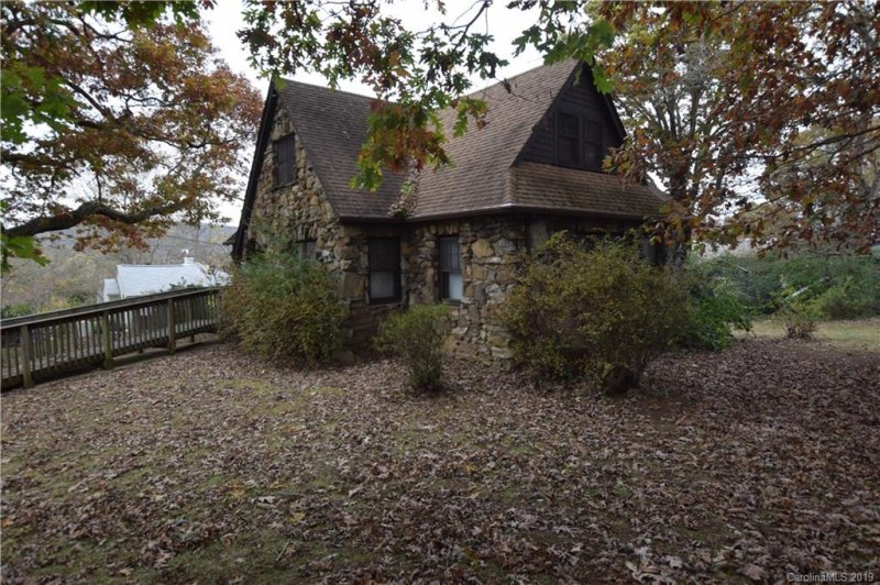 Property image 2 at 39 Tampa Avenue, Asheville, NC 28806