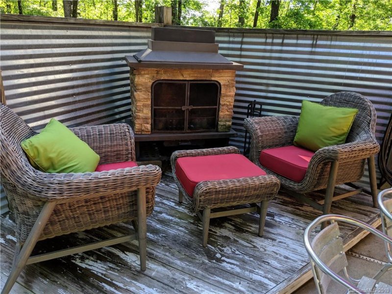 Property image 3 at 3320 Stones Throw Circle, Valdese, NC 28690