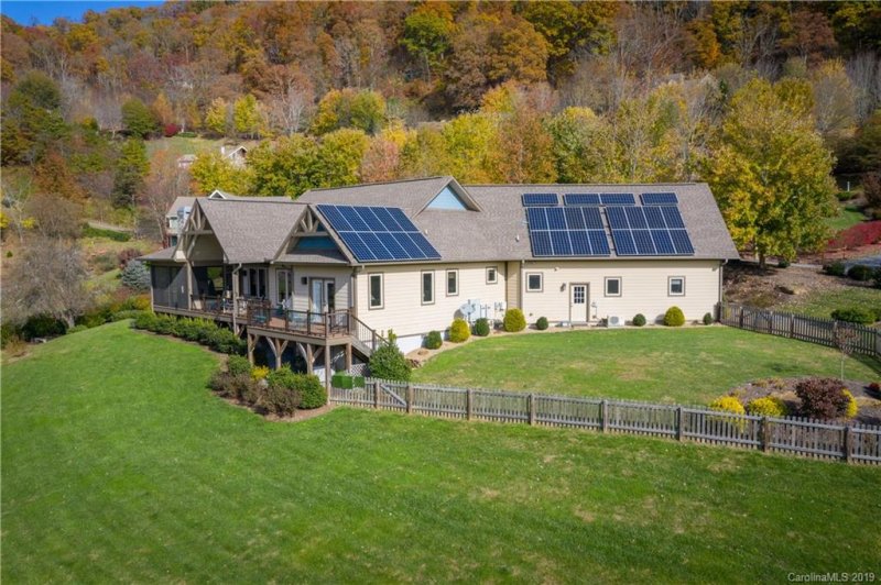 Property image 3 at 36 Kinross Lane, Waynesville, NC 28785