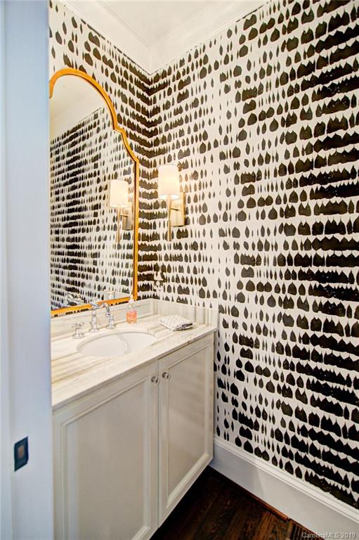 Property image 5 at 219 Canterbury Road, Charlotte, NC 28211