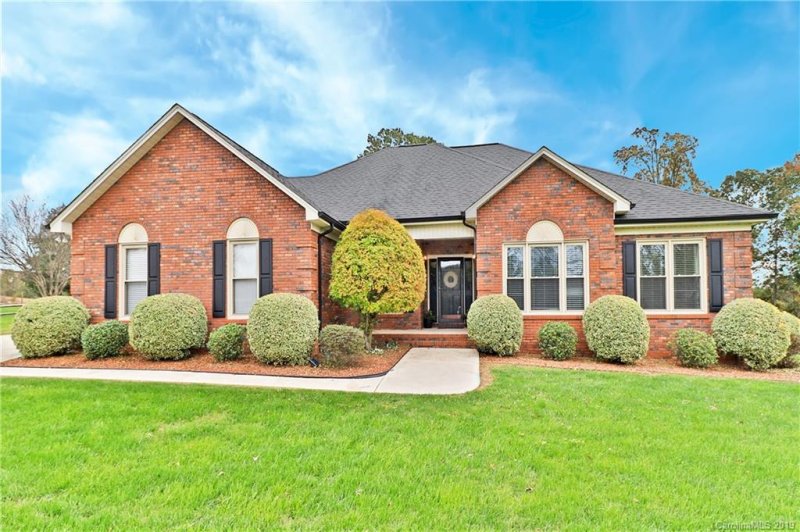 Property image 2 at 3221 Karen Lane, Monroe, NC 28110