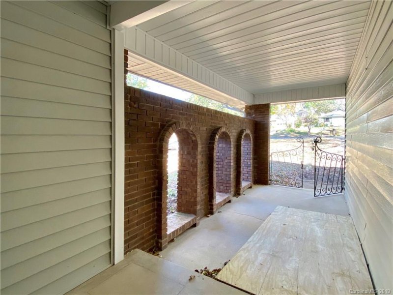 Property image 4 at 5 Brookgreen Place, Asheville, NC 28804