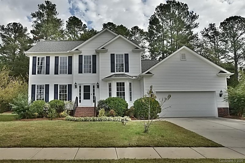 2296 Keswick Lane