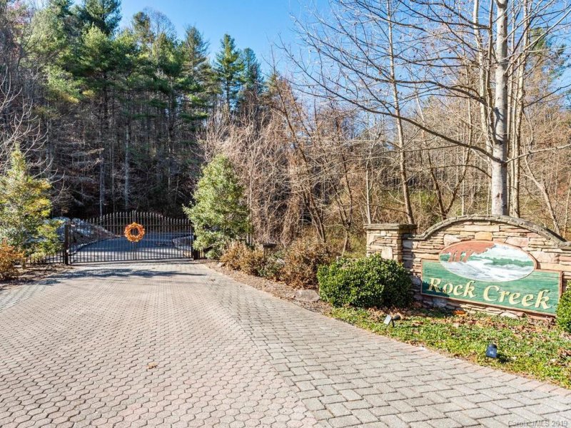 Property image 2 at 83 Big Bear Trail, Zirconia, NC 28790