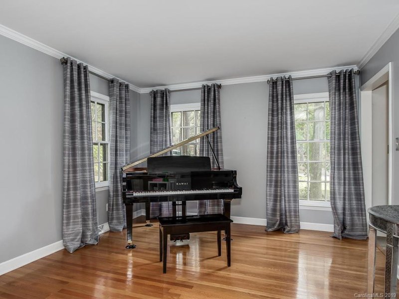 Property image 5 at 6130 Carriagehouse Lane, Charlotte, NC 28226