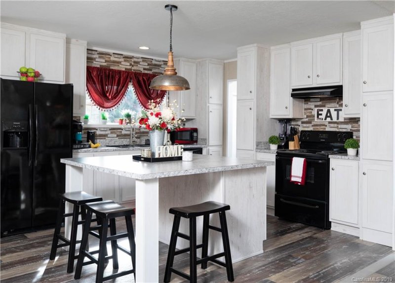 Property image 5 at 614 Rhoden Court, Catawba, SC 29704