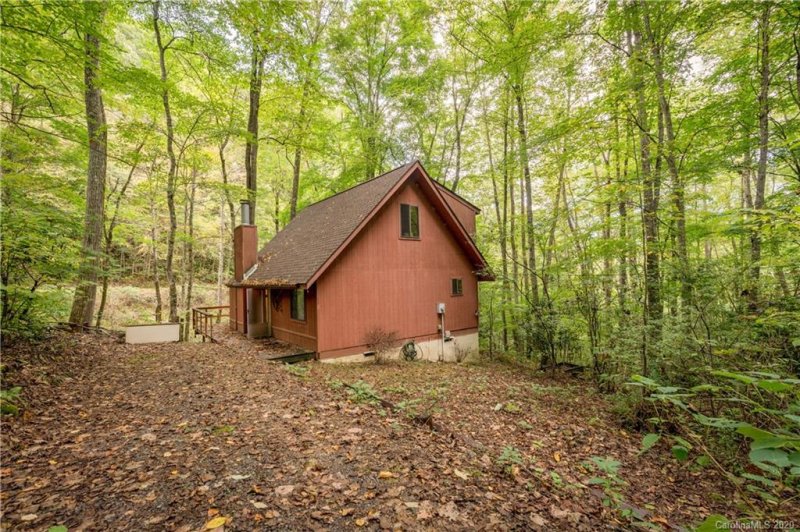 Property image 2 at 33 Fernbrook Road, Maggie Valley, NC 28751