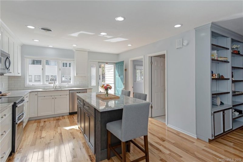 Property image 4 at 121 Britton Creek Court, Hendersonville, NC 28791