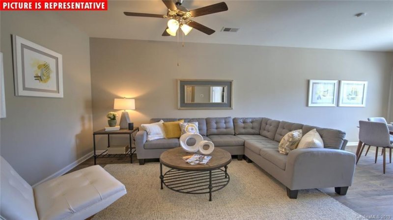 Property image 3 at 6139 Guildford Hill Lane, Charlotte, NC 28215