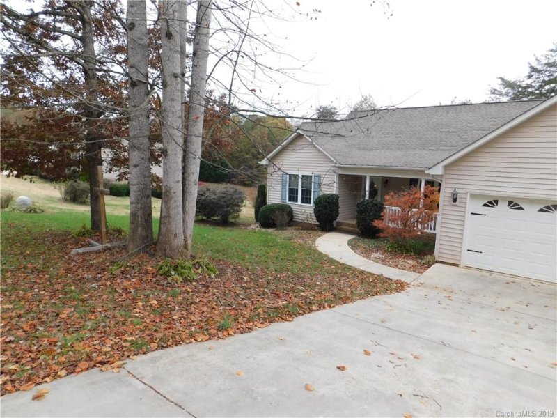 Property image 2 at 4421 Briarcreek Road, Maiden, NC 28650