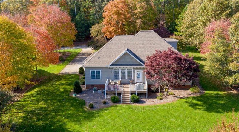 Property image 5 at 2558 Camelia Pointe Drive, Sherrills Ford, NC 28673