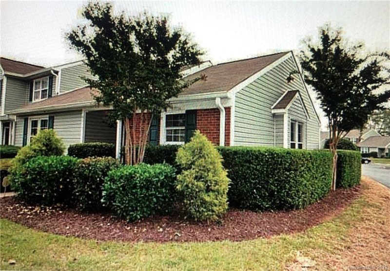 8315 Chippenham Lane