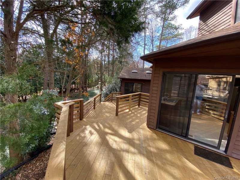 Property image 5 at 132 Creek Valley Drive, Charlotte, NC 28270