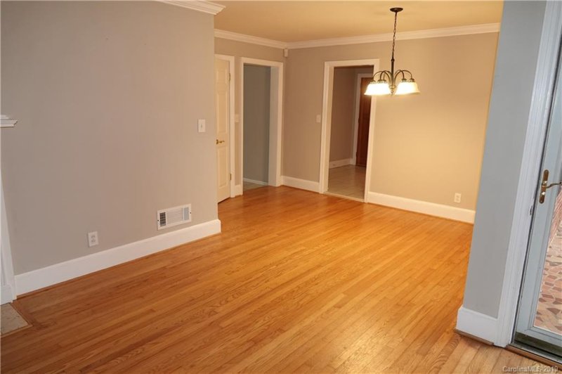 Property image 3 at 925 Sewickley Drive, Charlotte, NC 28209