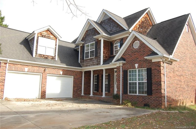 Property image 3 at 184 Eaglecrest Drive, Matthews, NC 28104