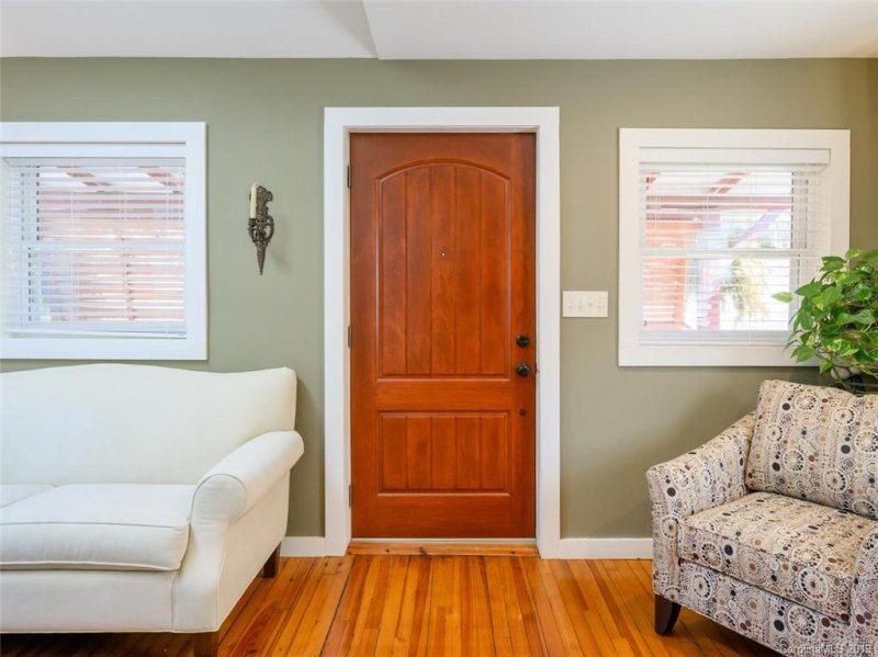 Property image 5 at 51 Mimosa Circle, Asheville, NC 28805