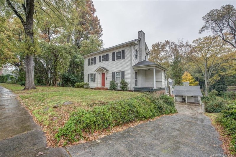 Property image 2 at 904 Edgewood Circle, Gastonia, NC 28052