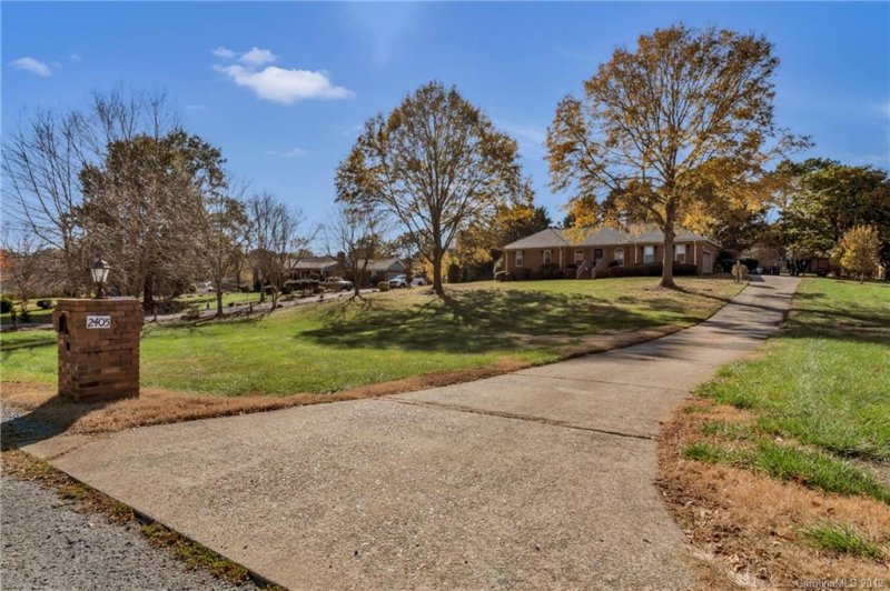 Property image 2 at 2405 Gleneagles Drive, Monroe, NC 28110