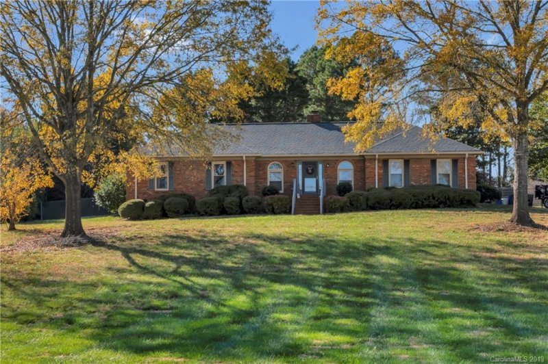 Property image 3 at 2405 Gleneagles Drive, Monroe, NC 28110