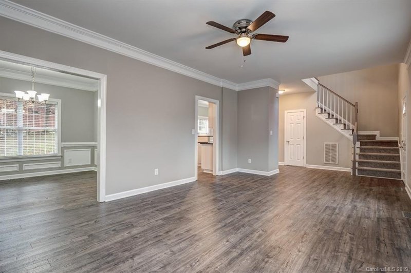 Property image 2 at 6813 Ridge Haven Lane, Charlotte, NC 28277