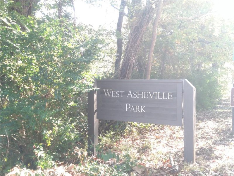 Property image 4 at 99999 Morningside Drive, Asheville, NC 28806