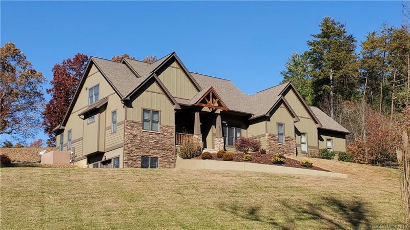 Property image 2 at 239 Peddlers Trail, Mars Hill, NC 28754