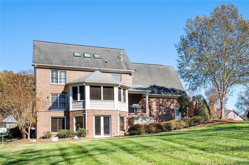 Property image 3 at 1221 Bugle Lane, Newton, NC 28658