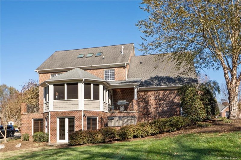 Property image 4 at 1221 Bugle Lane, Newton, NC 28658