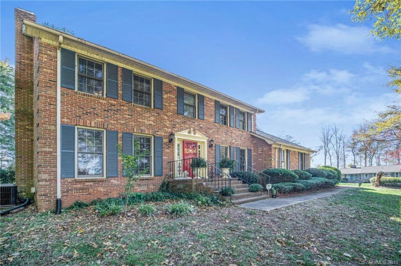 Property image 3 at 1259 Honeybee Trail, Fort Mill, SC 29715