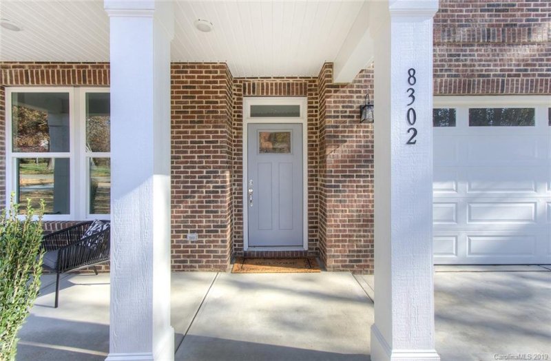 Property image 3 at 8302 Rego Street, Charlotte, NC 28216