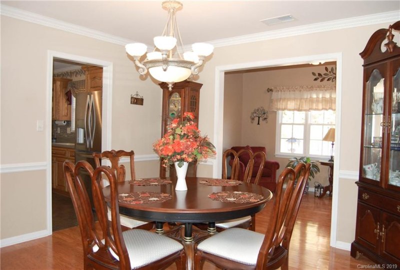 Property image 5 at 546 Queen Brogan Court, Gastonia, NC 28054