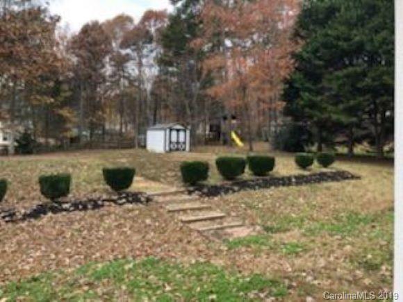 Property image 2 at 184 Rocky Knoll Court, Denver, NC 28037