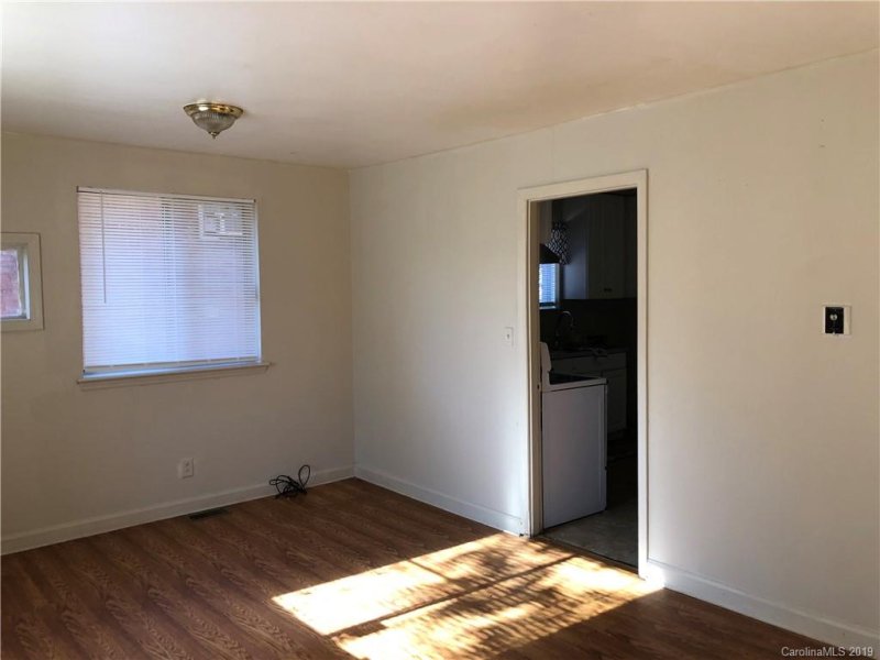 Property image 2 at 2135 Finchley Drive, Charlotte, NC 28215