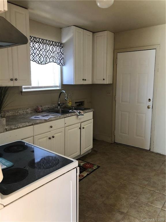 Property image 4 at 2135 Finchley Drive, Charlotte, NC 28215