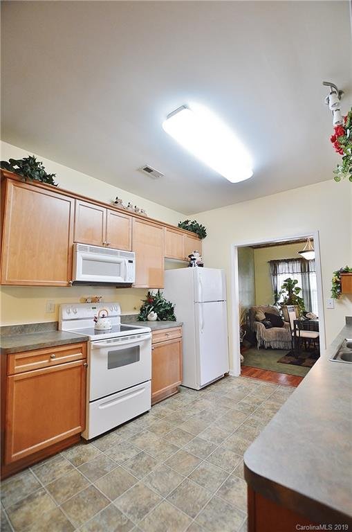 Property image 5 at 4140 Kenton Glenn Court, Concord, NC 28027