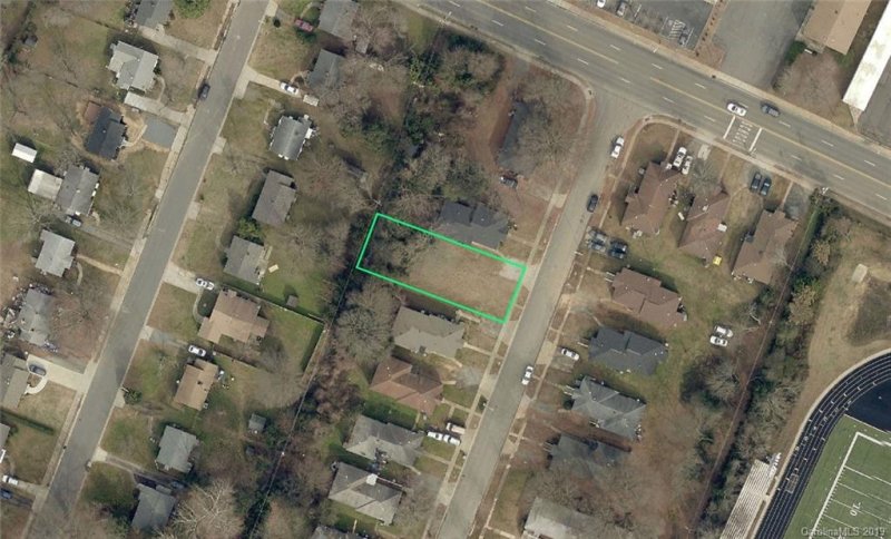 Property image 4 at 1937 Terrybrook Lane, Charlotte, NC 28205