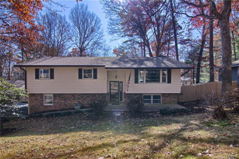 Property image 3 at 40 Pensacola Avenue, Arden, NC 28704