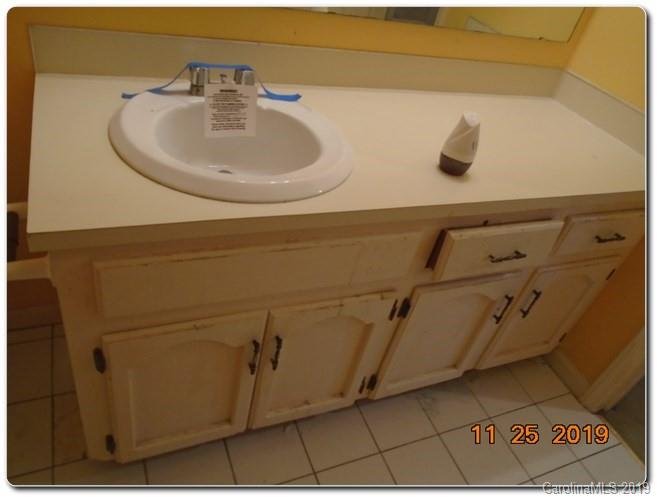 Property image 4 at 100 Willow Run Drive, Gastonia, NC 28056