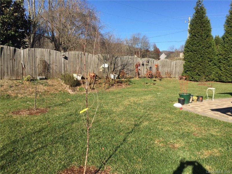 Property image 2 at 24 Meadow Pathway Drive, Fletcher, NC 28732