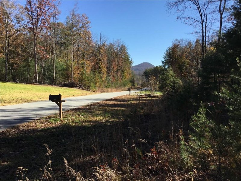 Property image 5 at 2085 Piper Ridge Drive, Lenoir, NC 28645